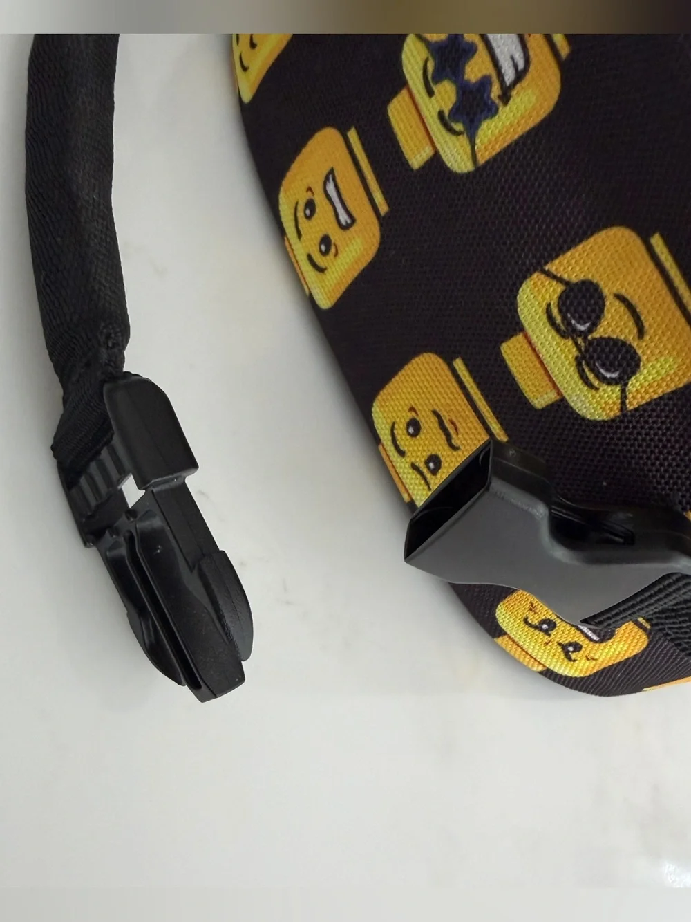 LEGO Insulated Lunch Bag Minifigure Heads Black Yellow Carry Gear Solutions⁠